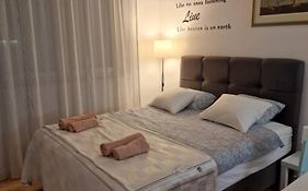 Studio Apartman Asja